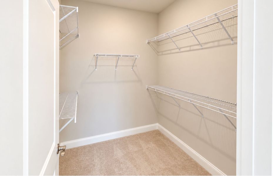 Spacious, unfurnished interior of a new home in Del Webb Wilmington at Mallory Creek, Leland (Image 23).