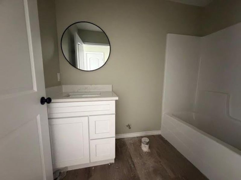 Image 28 of a home in .