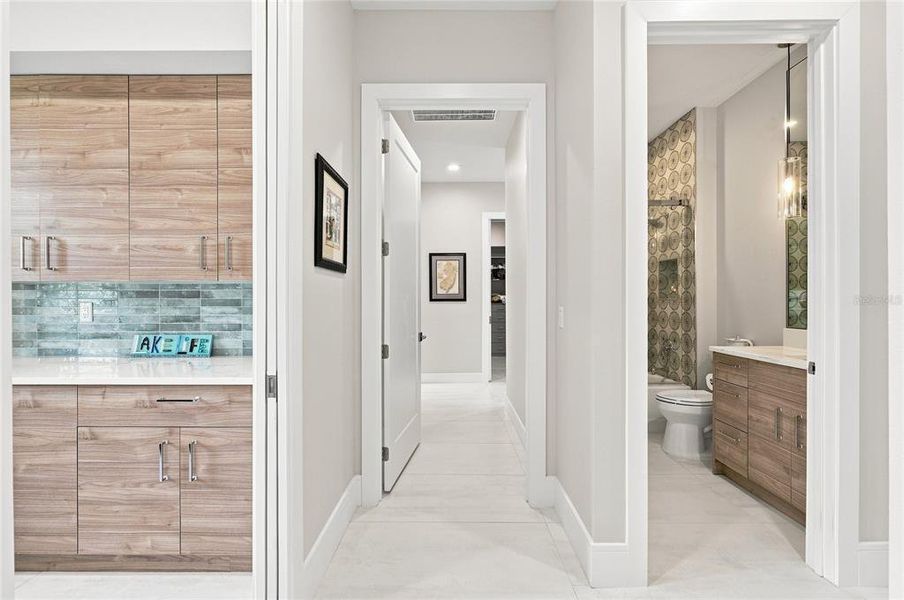 Furnished interior view inside a new home in , Winter Haven (Image 18).
