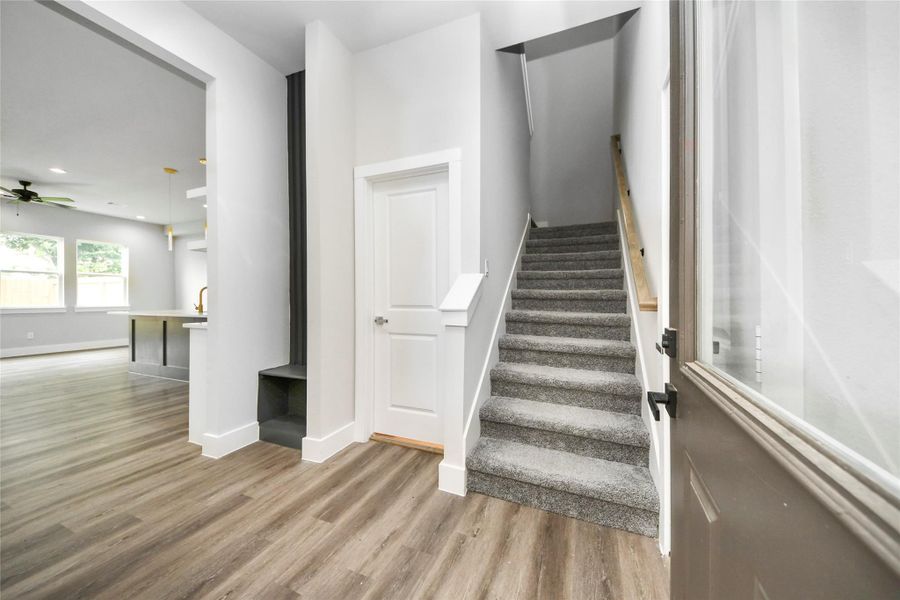 Spacious, unfurnished interior of a new home in , Houston (Image 32).