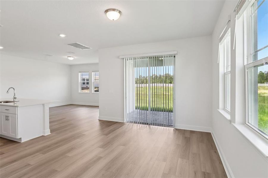Spacious, unfurnished interior of a new home in Cyrene at Minneola, Minneola (Image 23).