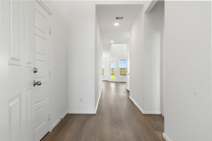 Spacious, unfurnished interior of a new home in Creekhaven, Arcola (Image 26). Spacious, unfurnished interior of a new home in Creekhaven, Arcola (Image 26).