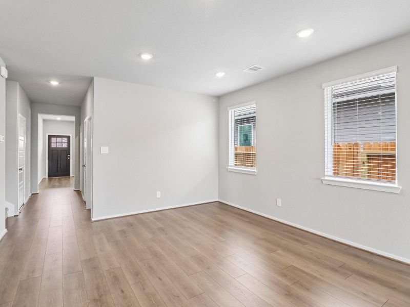 Spacious, unfurnished interior of a new home in Sanford Farms - Premier Series, Waller (Image 26).