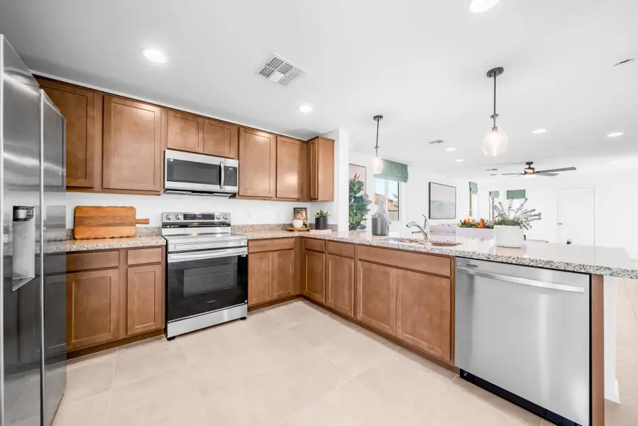 Open Kitchen | Horizon | Wildera – Crest Series | New Homes in San Tan Valley, AZ by Landsea Homes Open Kitchen | Horizon | Wildera – Crest Series | New Homes in San Tan Valley, AZ by Landsea Homes