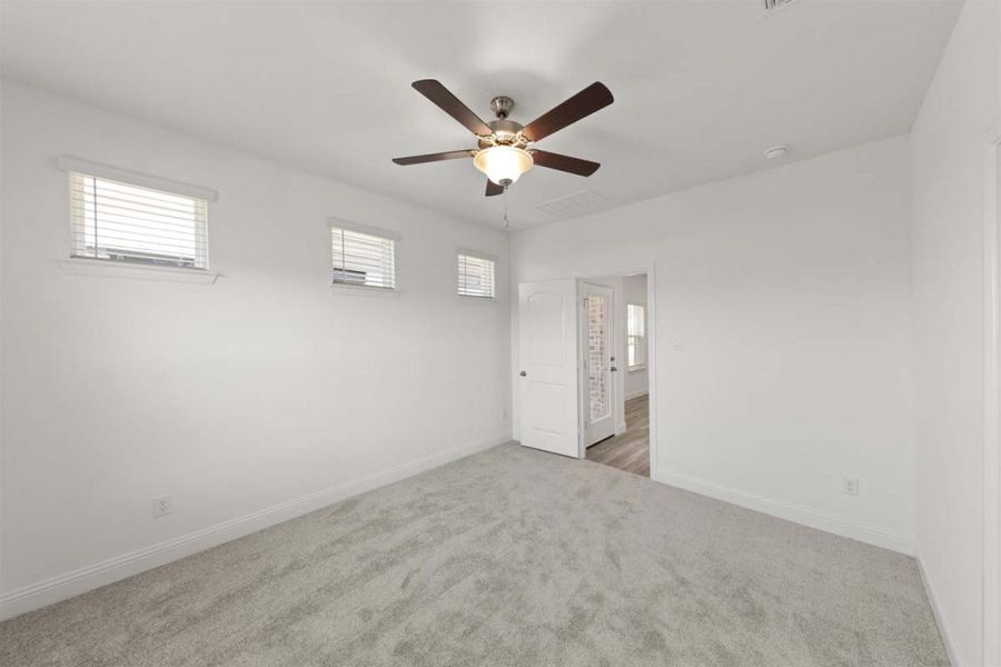 Spacious, unfurnished interior of a new home in Town Park, Princeton (Image 14). Spacious, unfurnished interior of a new home in Town Park, Princeton (Image 14).