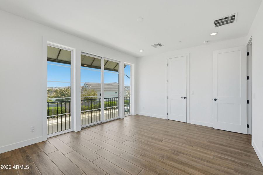 029_ListerPros 029_ListerPros