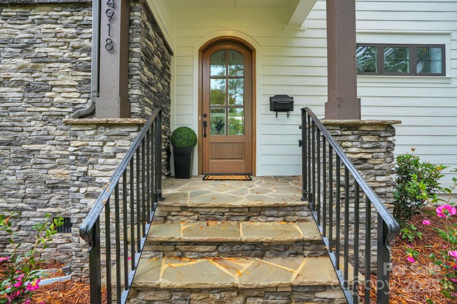 Exterior details and patio area of a home in , Charlotte (Image 3).