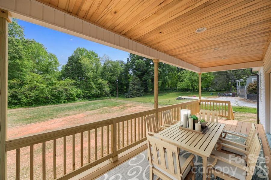 This is an awesome space to enjoy the out doors!