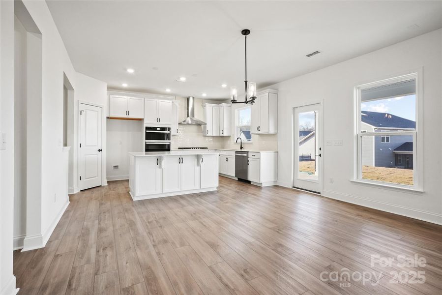 Spacious, unfurnished interior of a new home in , Waxhaw (Image 35).