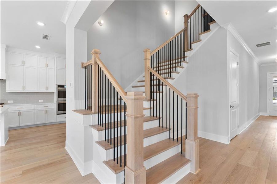 Furnished interior view inside a new home in Knollwood, Johns Creek (Image 7).