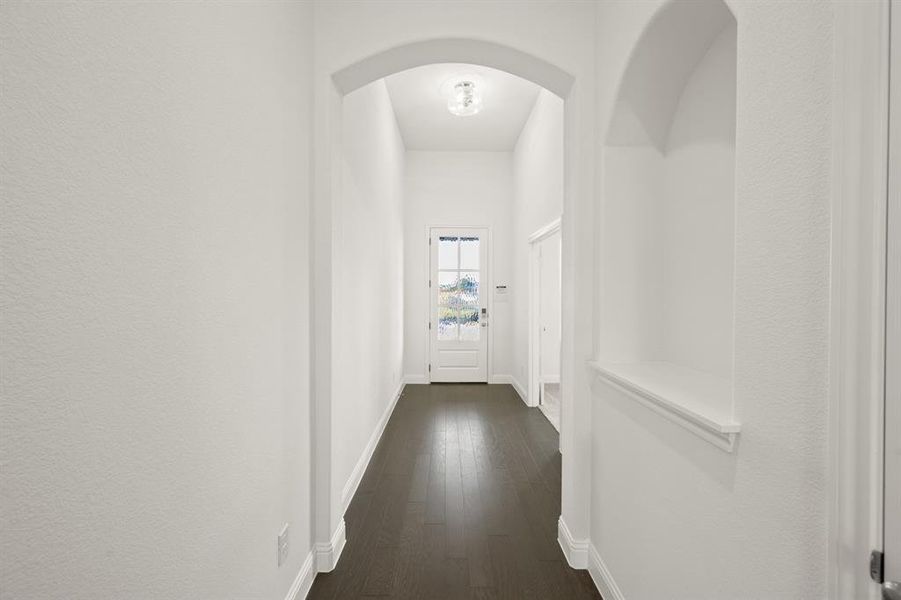 Spacious, unfurnished interior of a new home in Mockingbird Hills, Joshua (Image 15). Spacious, unfurnished interior of a new home in Mockingbird Hills, Joshua (Image 15).