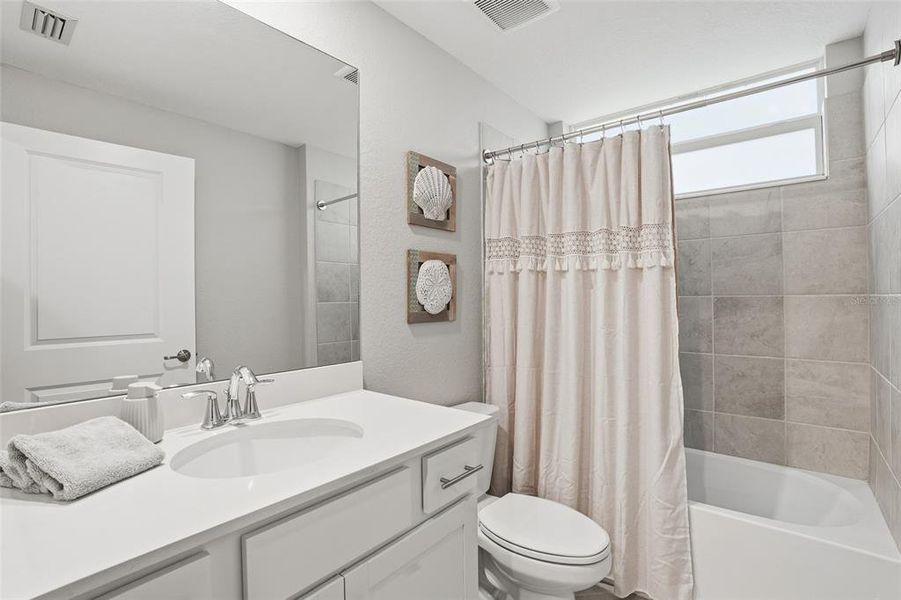 Furnished interior view inside a new home in , Punta Gorda (Image 24).