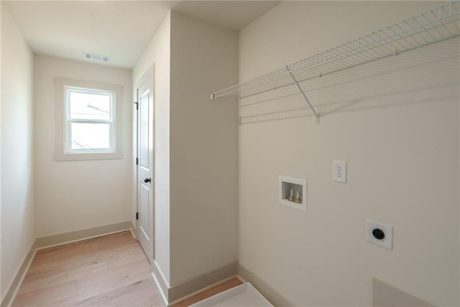 Spacious, unfurnished interior of a new home in , Good Hope (Image 27).