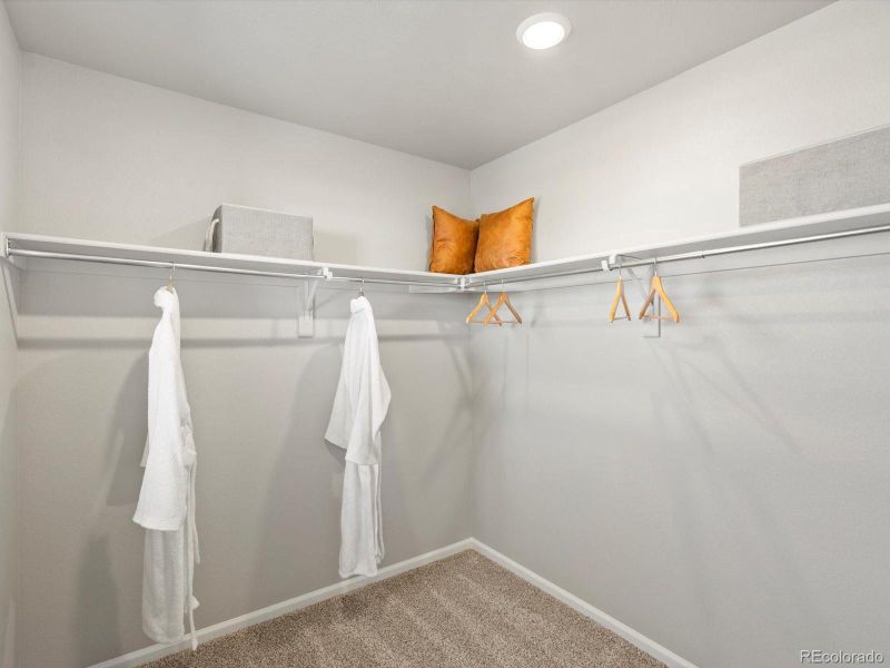 Image 27 of a home in .