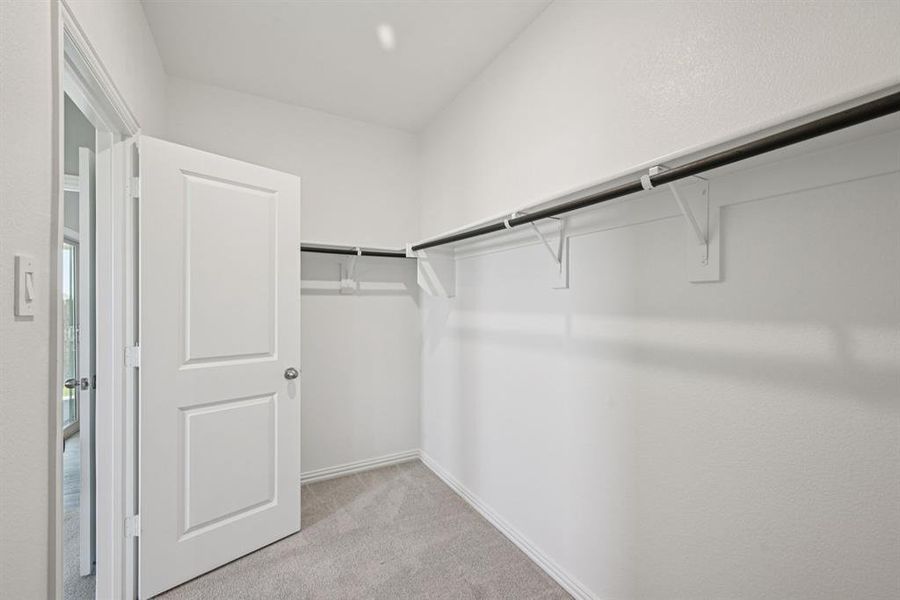 Photo is not of the actual home, but is an inspirational photo of builder’s model home and may depict options, furnishings, and/or decorator features that are not included.