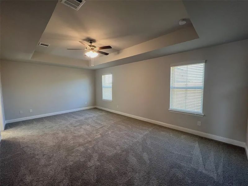 Spacious, unfurnished interior of a new home in Bayou Maison, Dickinson (Image 11). Spacious, unfurnished interior of a new home in Bayou Maison, Dickinson (Image 11).