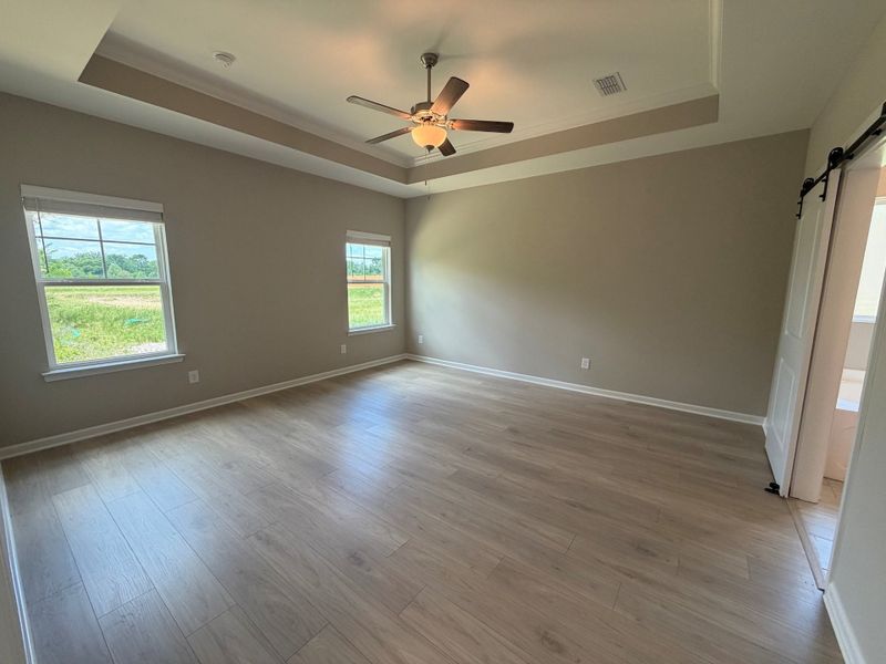 Spacious, unfurnished interior of a new home in Brandon Woods, Spring Hill (Image 8). Spacious, unfurnished interior of a new home in Brandon Woods, Spring Hill (Image 8).