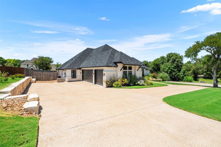Front exterior of a new home in , Temple, TX, highlighting curb appeal (Image 2). Front exterior of a new home in , Temple, TX, highlighting curb appeal (Image 2).