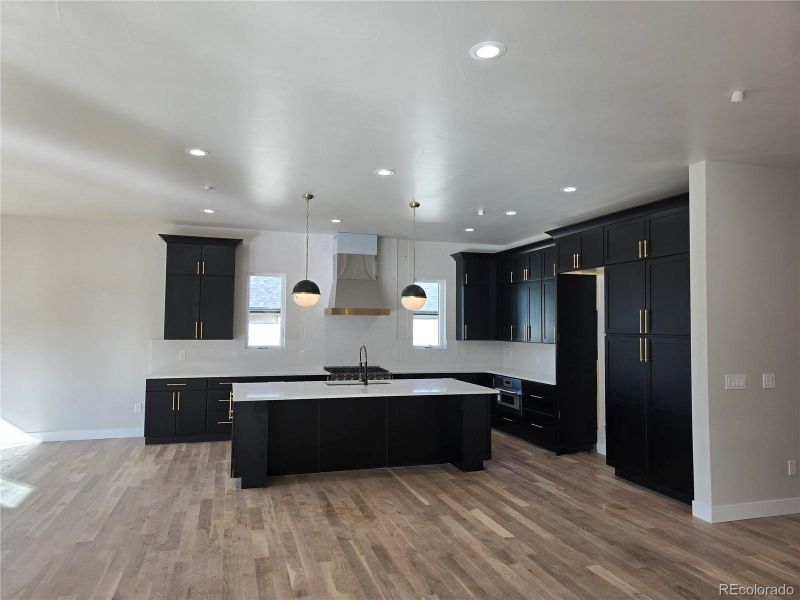 Furnished interior view inside a new home in , Lakewood (Image 4).
