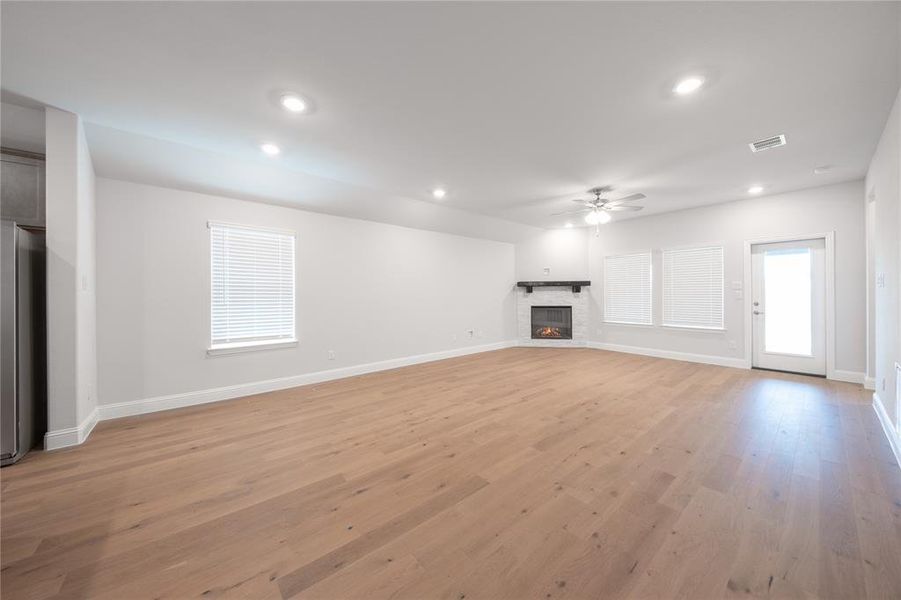 Spacious, unfurnished interior of a new home in Goodland: Overlook 60', Midlothian (Image 17).