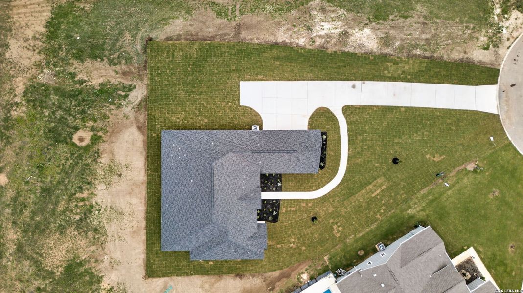 Image 77 of a home in .