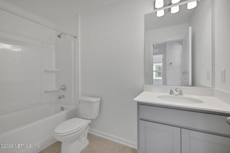 Furnished interior view inside a new home in Cedar Creek, Jacksonville (Image 8).