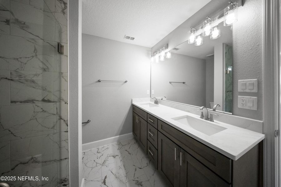 Furnished interior view inside a new home in , Jacksonville (Image 7).