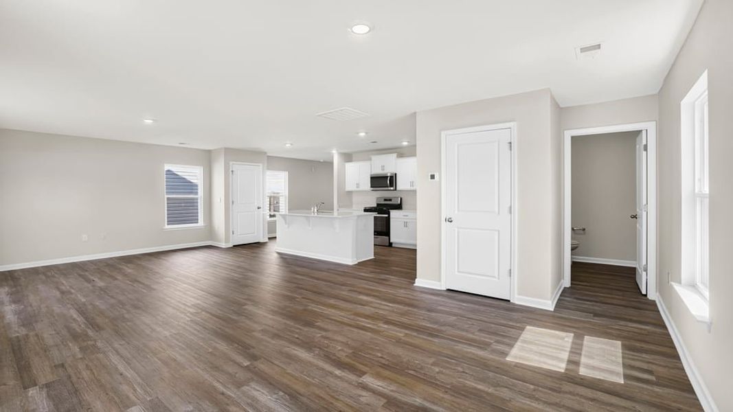 Spacious, unfurnished interior of a new home in Cedar Gap, Fountain Inn (Image 21). Spacious, unfurnished interior of a new home in Cedar Gap, Fountain Inn (Image 21).