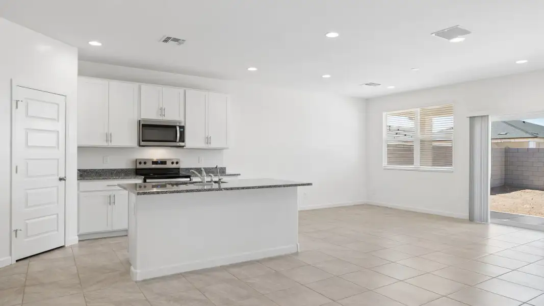 Furnished interior view inside a new home in Quail Ranch, San Tan Valley (Image 5).