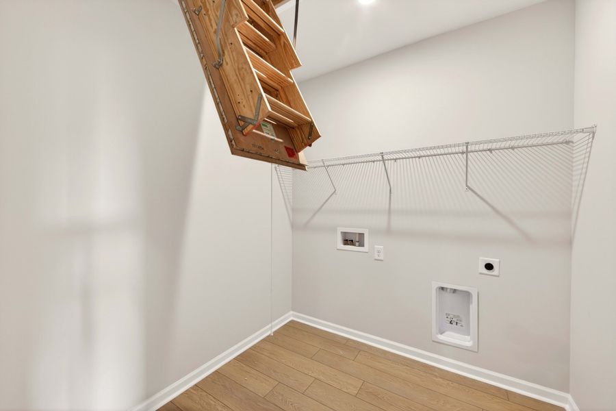 Spacious, unfurnished interior of a new home in Amplitude, Charlotte (Image 38).