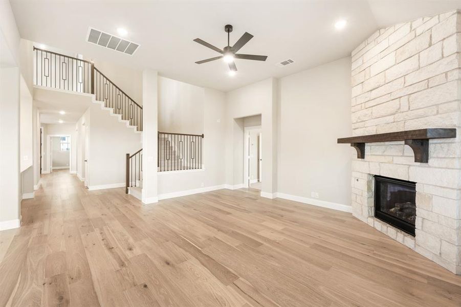 Spacious, unfurnished interior of a new home in Meraki, Forney (Image 27).