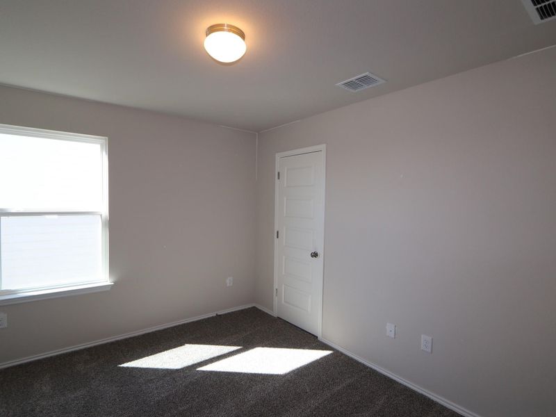 Spacious, unfurnished interior of a new home in Cascades at Onion Creek, Austin (Image 12). Spacious, unfurnished interior of a new home in Cascades at Onion Creek, Austin (Image 12).
