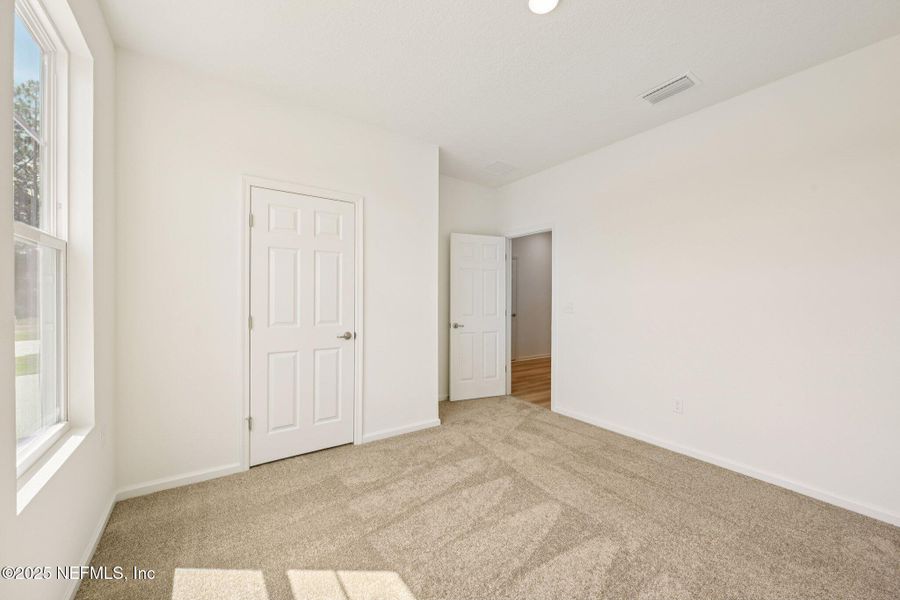 Spacious, unfurnished interior of a new home in Panther Creek, Jacksonville (Image 21). Spacious, unfurnished interior of a new home in Panther Creek, Jacksonville (Image 21).