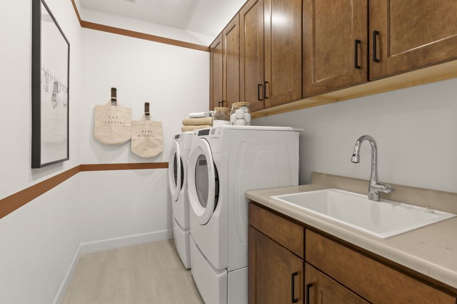 Cantabria Mercury Model - Laundry