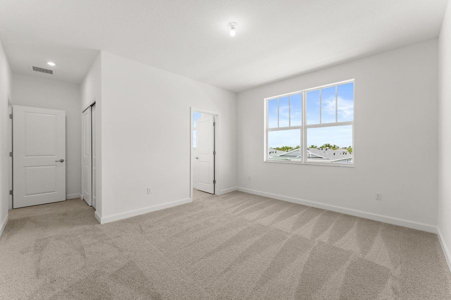 Spacious, unfurnished interior of a new home in Tradition - Kenley, Port St. Lucie (Image 15). Spacious, unfurnished interior of a new home in Tradition - Kenley, Port St. Lucie (Image 15).