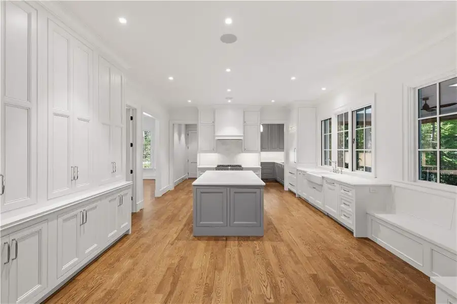Furnished interior view inside a new home in , Atlanta (Image 14).
