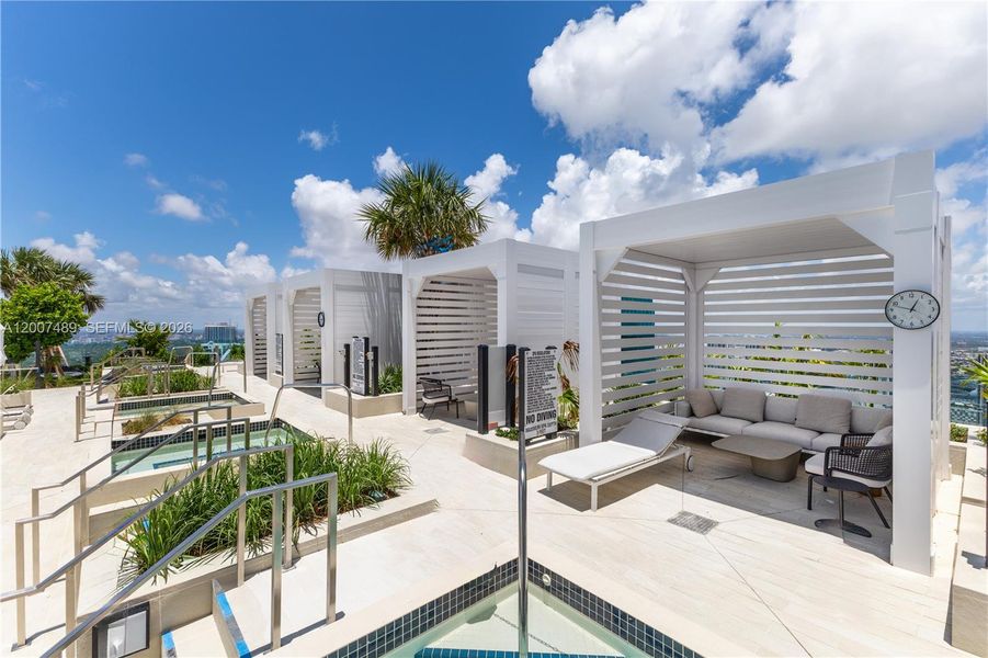Condo located in Miami, FL showcasing its design and architecture (Image 33). Condo located in Miami, FL showcasing its design and architecture (Image 33).