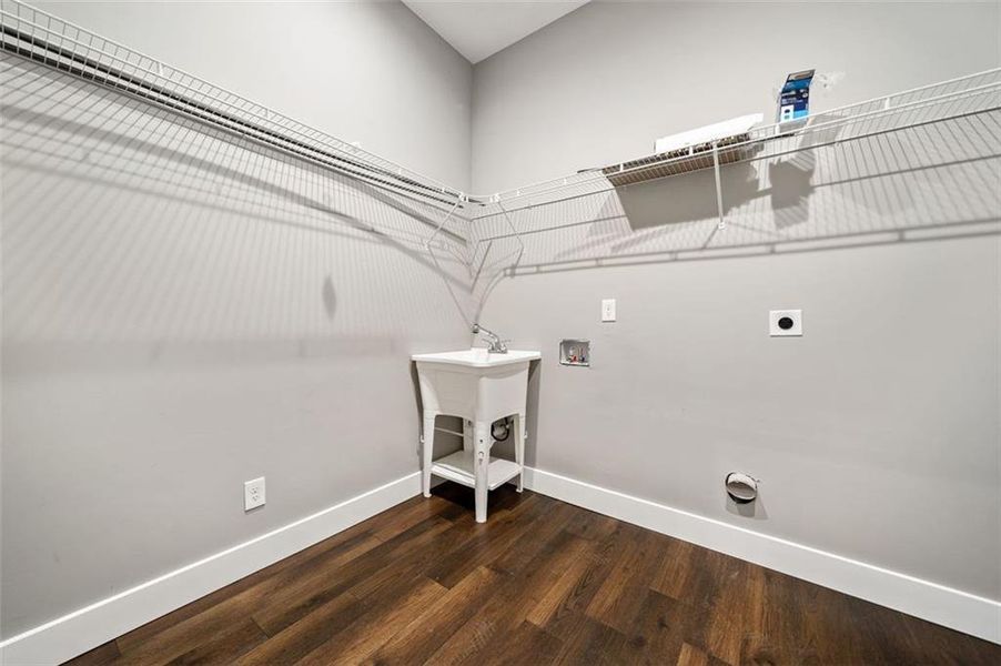 Spacious, unfurnished interior of a new home in , Mableton (Image 29).