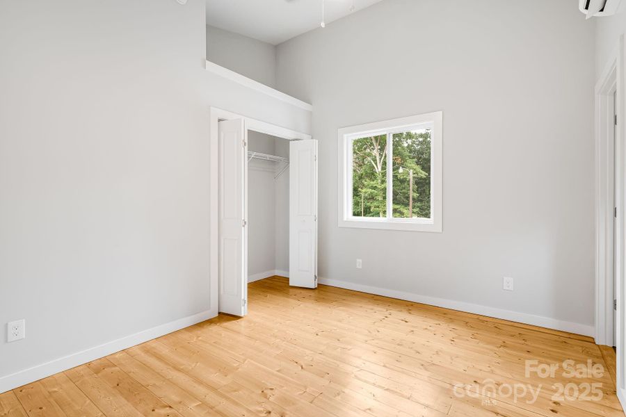 Spacious, unfurnished interior of a new home in , Asheville (Image 3).