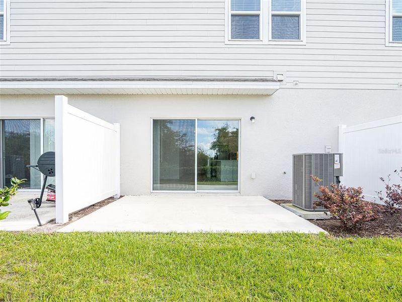 Exterior details and patio area of a home in , St. Cloud (Image 4).