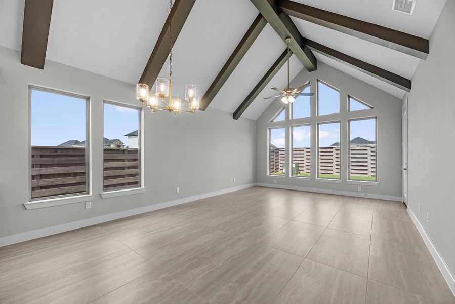 Spacious, unfurnished interior of a new home in Austin Point, Richmond (Image 12).