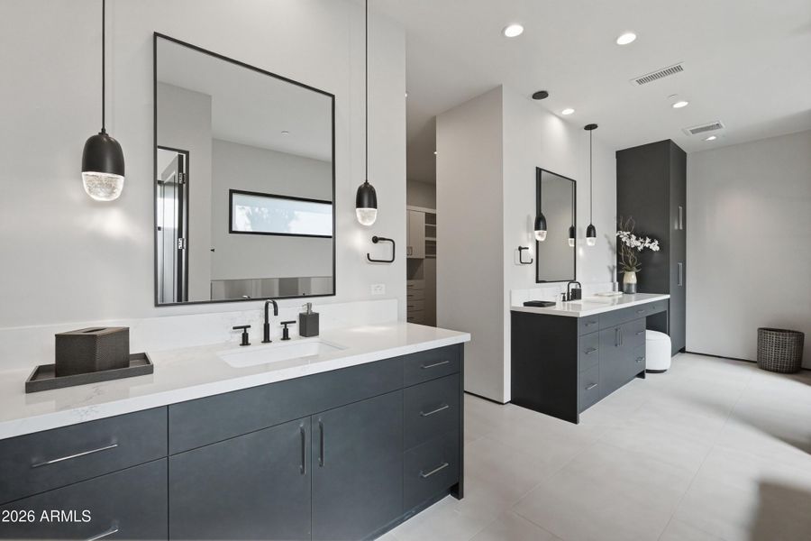 034_Primary Ensuite 034_Primary Ensuite