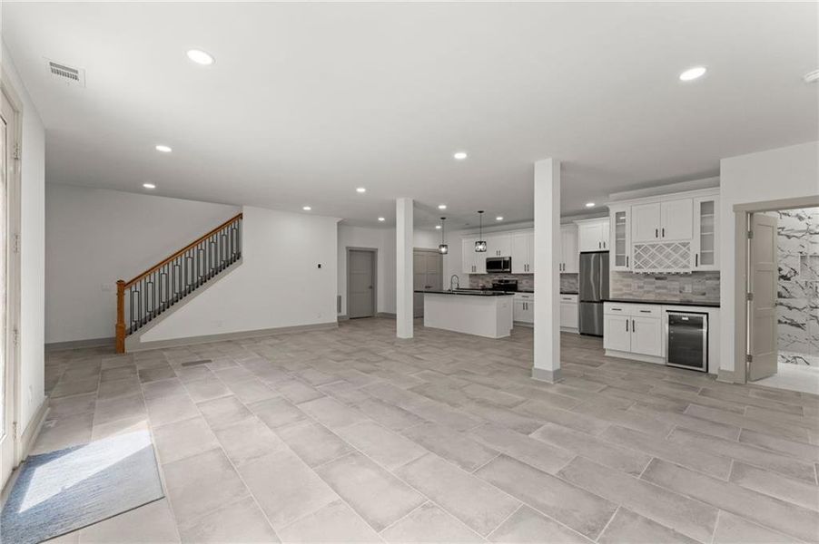 Spacious, unfurnished interior of a new home in , Roswell (Image 23). Spacious, unfurnished interior of a new home in , Roswell (Image 23).