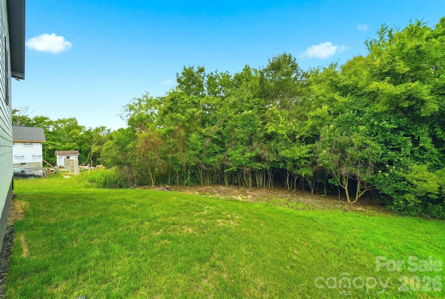 Natural landscape and outdoor views near in Concord (Image 23). Natural landscape and outdoor views near in Concord (Image 23).