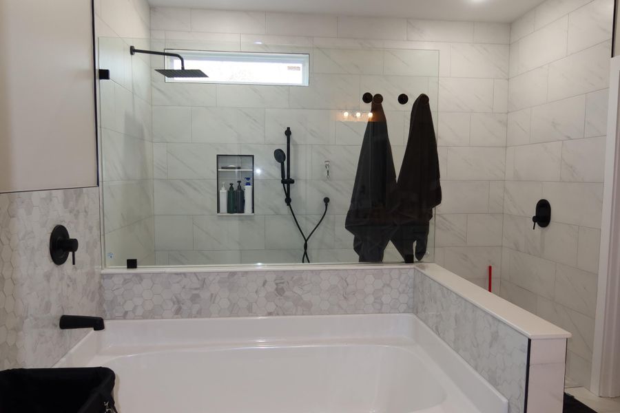 Image 37 of a home in .