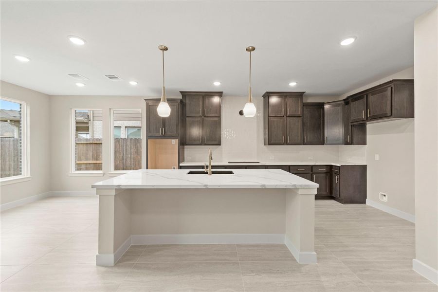 Representative image. Features, selections and colors may vary.