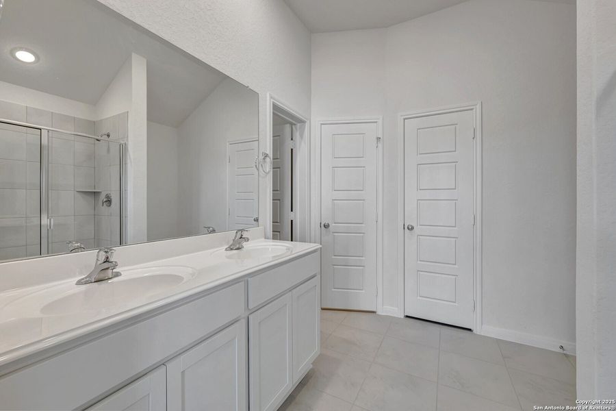 Furnished interior view inside a new home in Park Place, New Braunfels (Image 7). Furnished interior view inside a new home in Park Place, New Braunfels (Image 7).