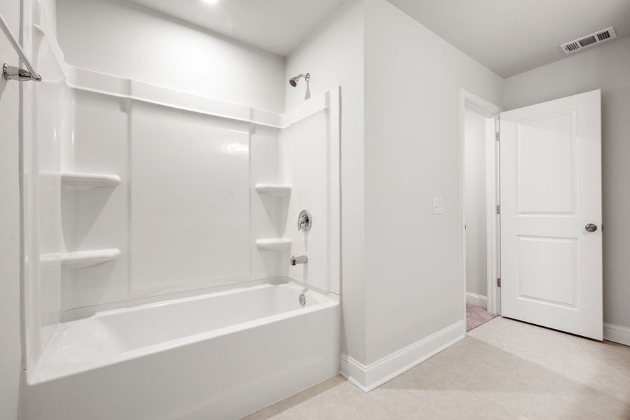 Furnished interior view inside a new home in Waterways, Richmond Hill (Image 13). Furnished interior view inside a new home in Waterways, Richmond Hill (Image 13).