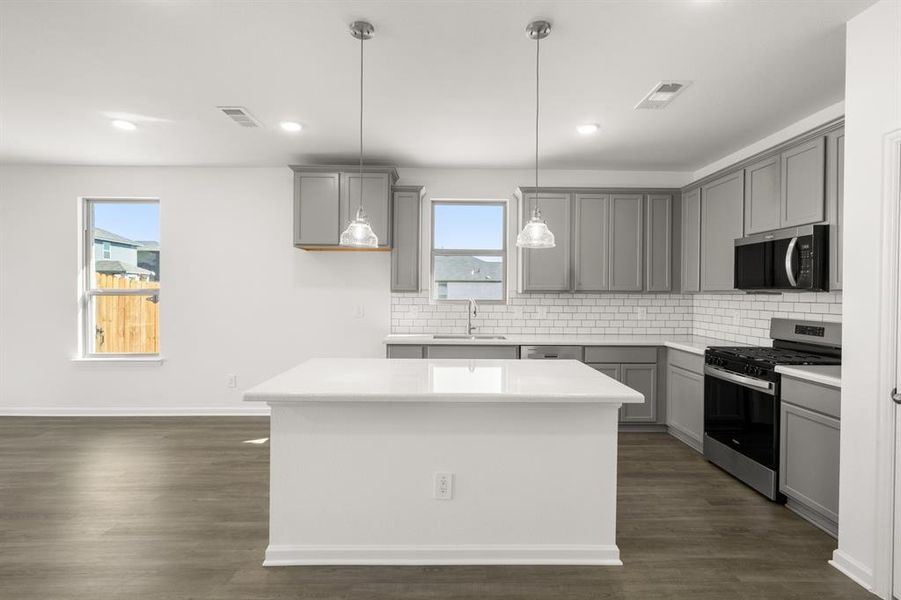 10940 Cacao- Kitchen-1