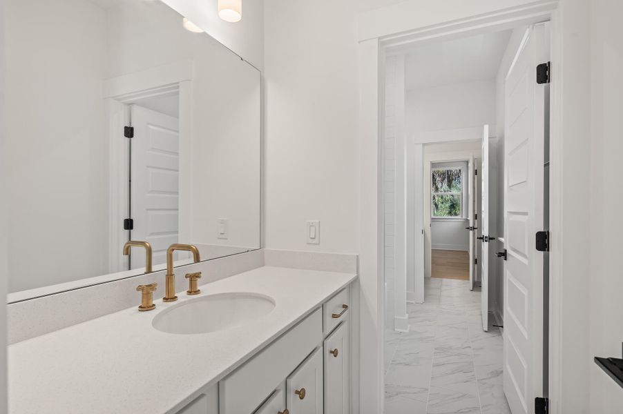 Furnished interior view inside a new home in , Wando (Image 7).